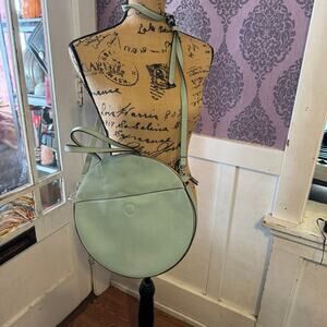 Crossbody circular/round hand bag